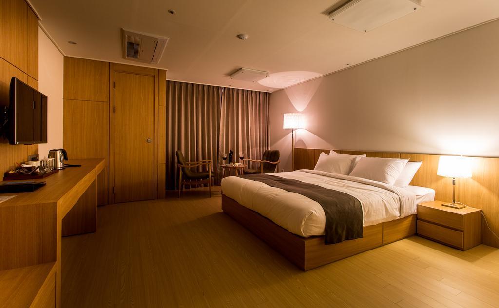 Hotel Logenir Gimcheon Номер фото